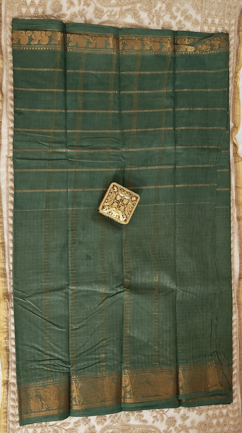 Royal Elegance in Green