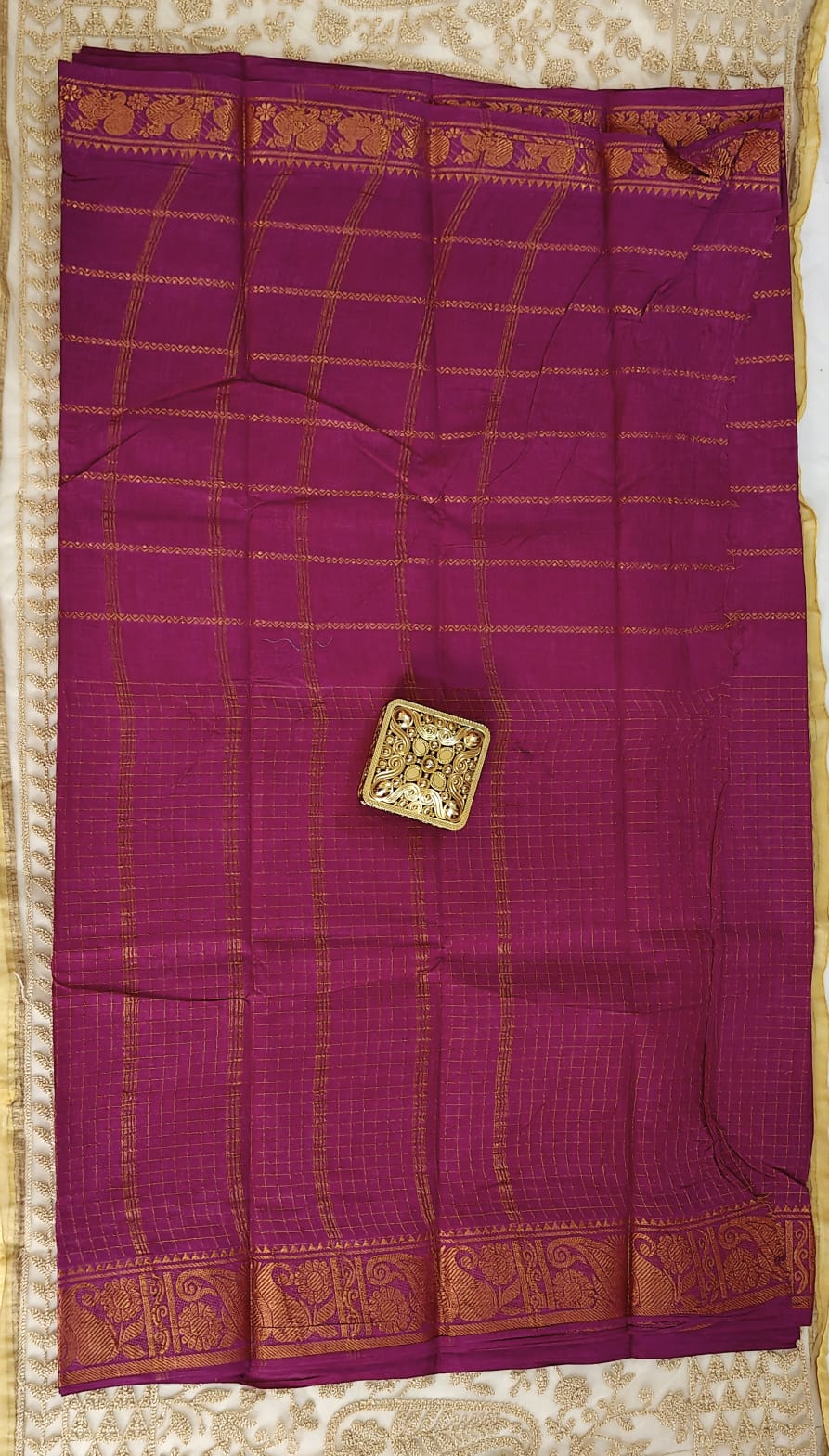 Royal Elegance in Majenda