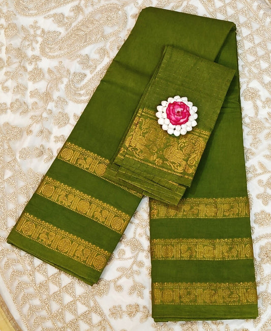 Olive green – Sungudi plain Saree