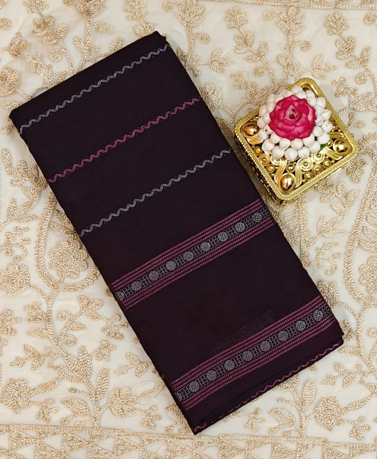 Copper and silver Velthari