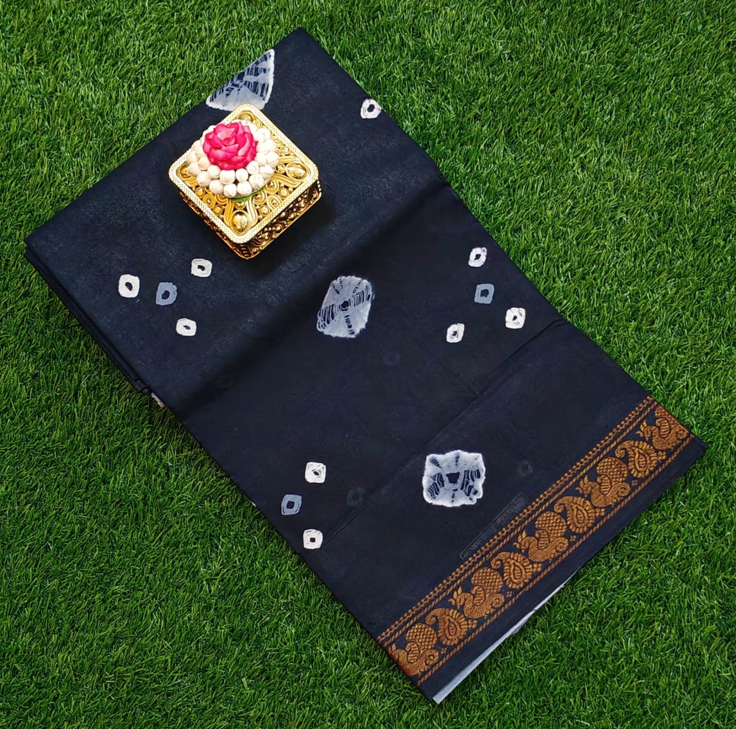 Premium sungudi cotton saree