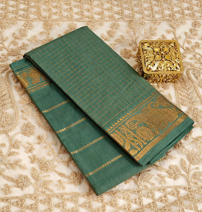 Royal Elegance in Green