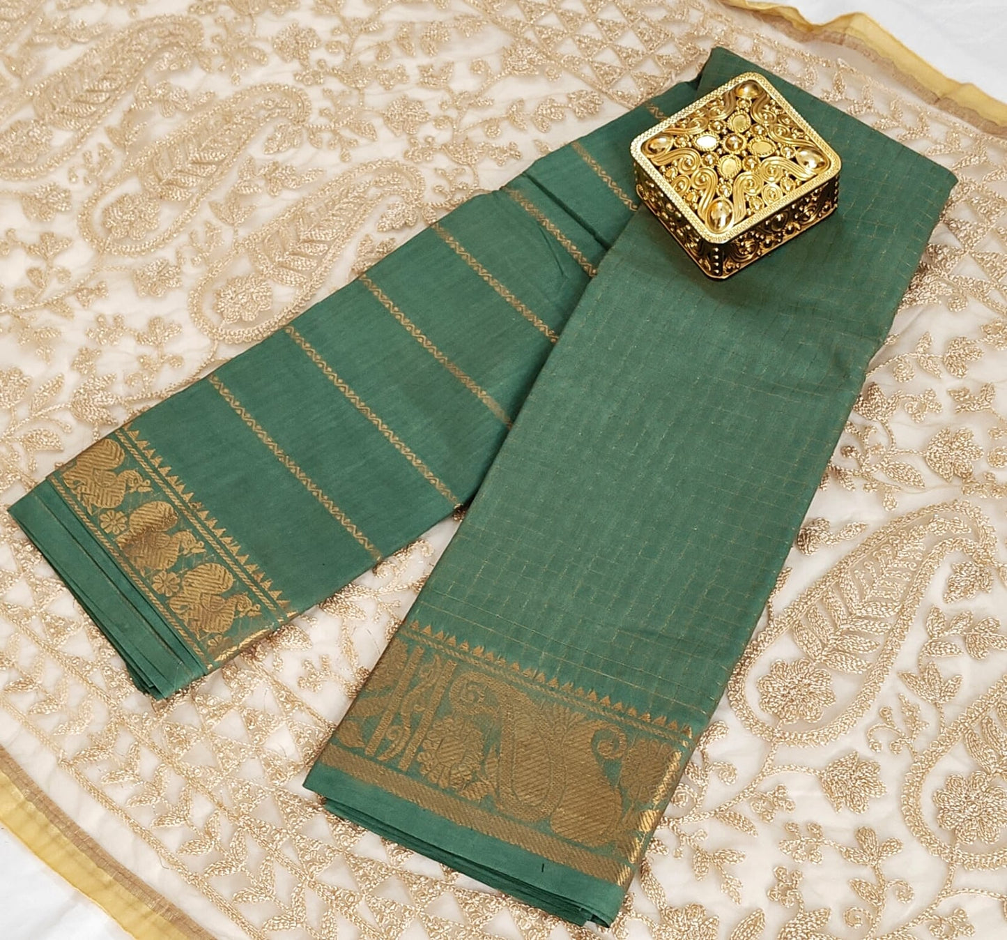 Royal Elegance in Green