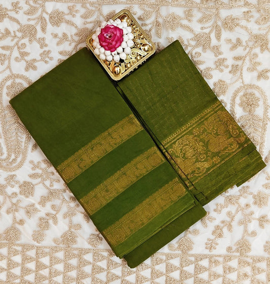 Olive green – Sungudi plain Saree